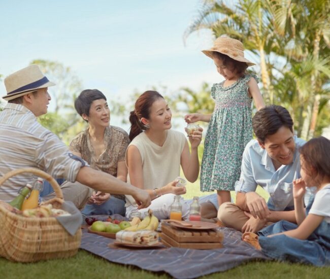 Side by Side_Sunset Picnic_002