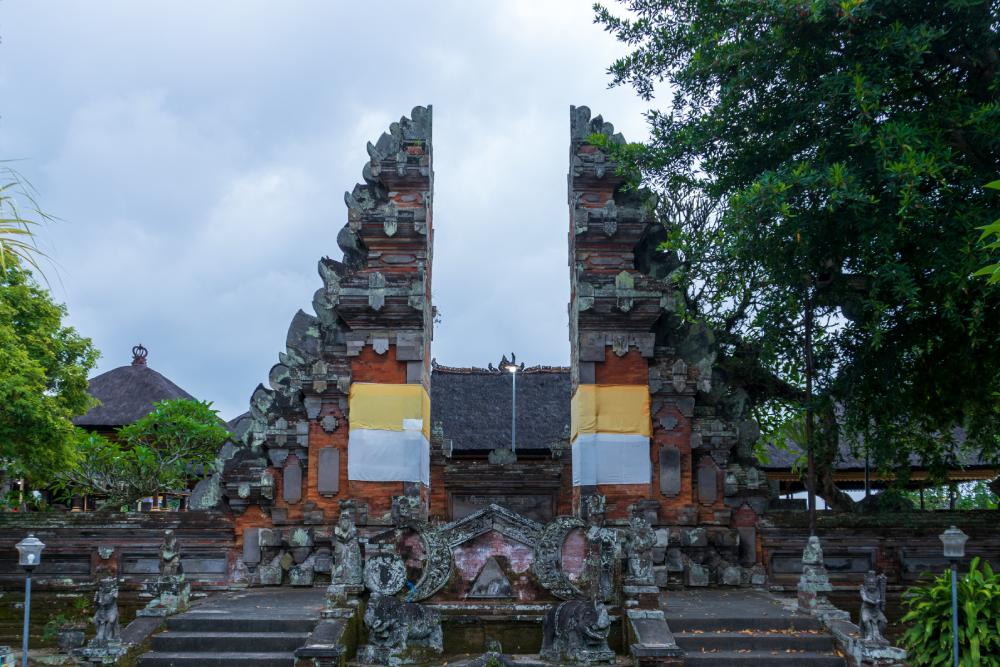 Pura Penataran Sasih Main Entrance