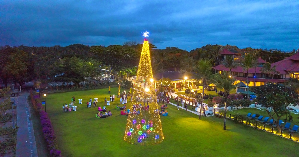 Christmas in Bali 2025 - Holiday Inn Resort Baruna Bali
