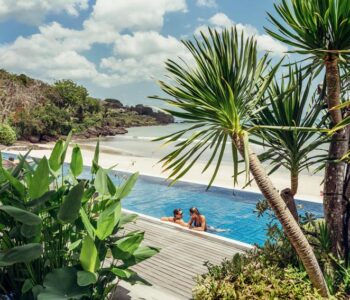 Beachfront-Restaurants-in-Bali---SUNDARA-Jimbaran-2