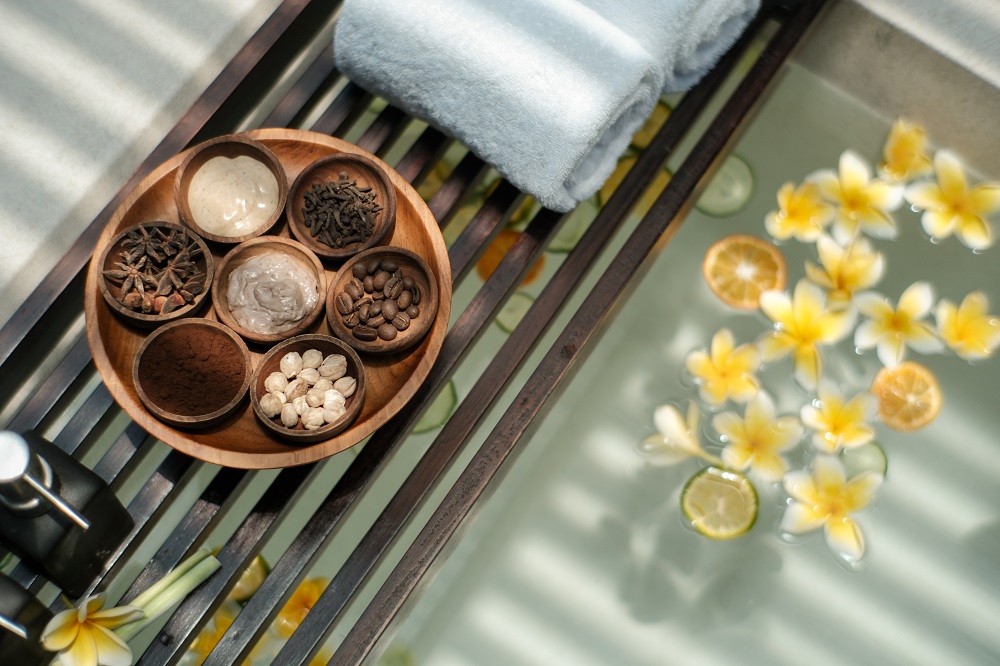Couples spas in Bali - Cliff Edge Spa Cabana Revive 3