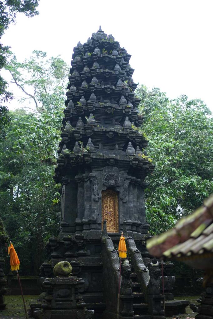 Jeroan Pura Luhur Mekori