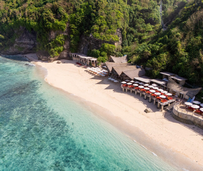 Beachfront Restaurants in Bali - Landscape-Aerial-Sundays-Elise-EDITED