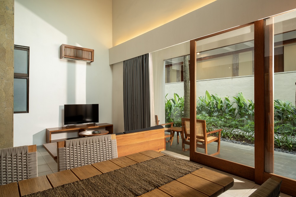 Dialoog Seminyak Family Room 02