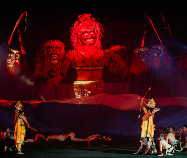 Ramayana-by-I-Made-Sidia-and-Paripurna-Art-Company-11