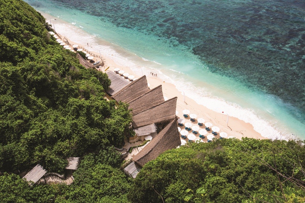 The Ungasan - Sundays Beach Club 1