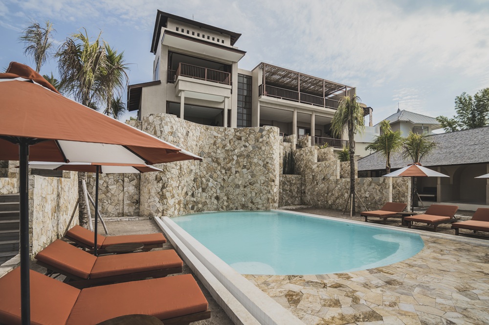 Seascape Uluwatu - Main Pool