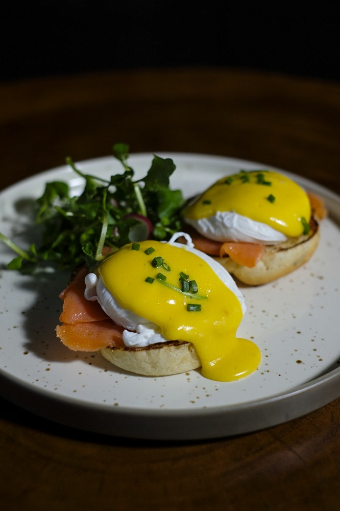 Botol Biru - Breakfast by the Ocean 2