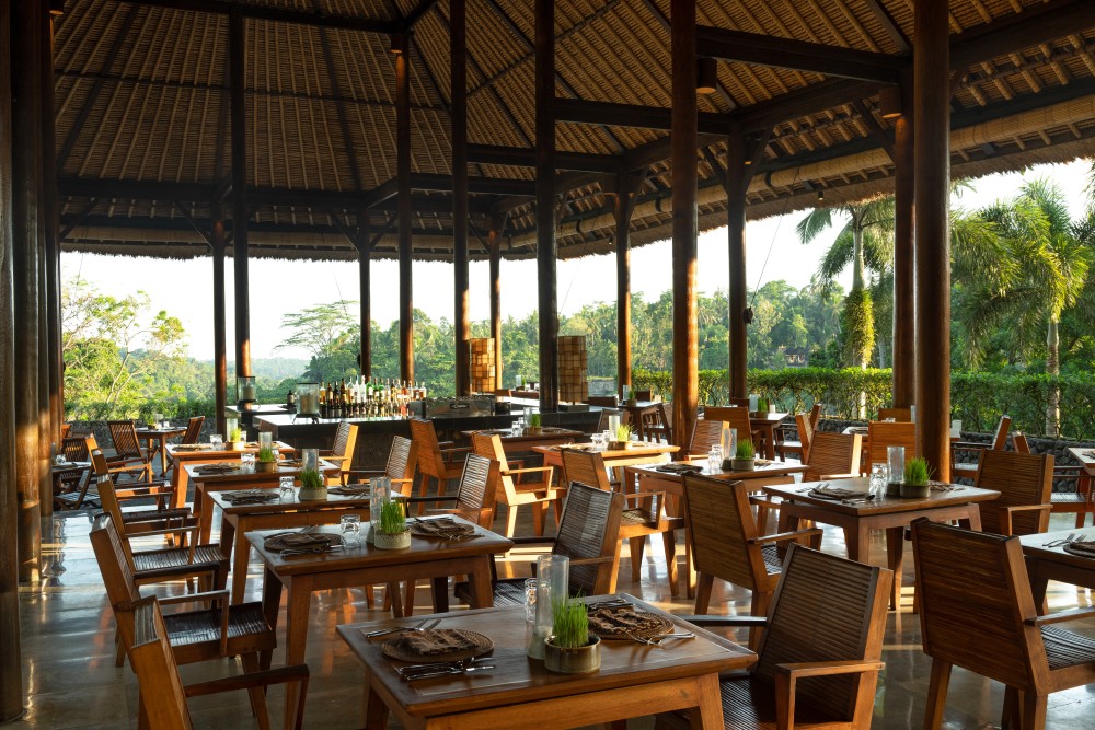 AU - Plantation Restaurant