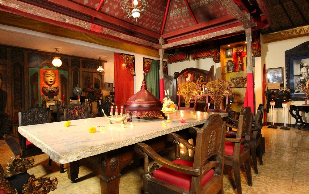 Tugu - Bale Puputan 2