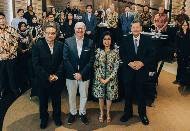 Moores-Rowland-Indonesia