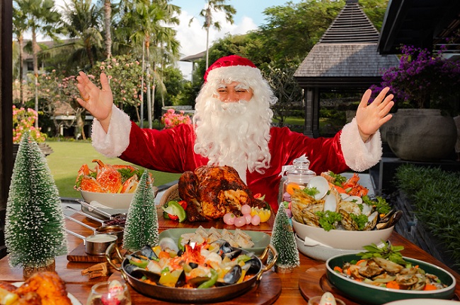 Ritz-Carlton Bali Festive 1