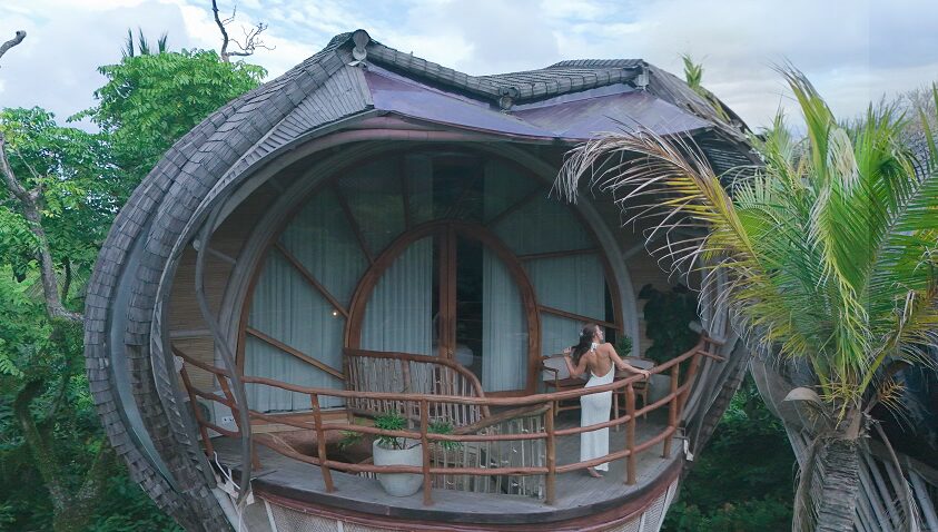 Hidden within the lush heartland of Tabanan, Ulaman Eco Luxury Resort introduces a new way of experiencing Bali: one where architecture, nature, and wellness exist in harmony. 