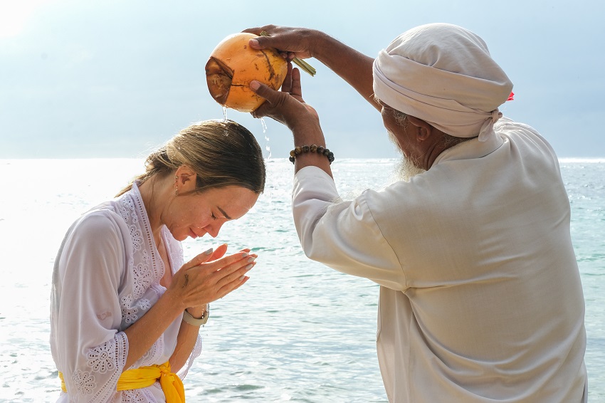 Rooted in Bali’s spiritual heritage and shaped by a growing desire for mindful travel, Balinese-inspired spa and wellness programmes continue to redefine how travellers reconnect with themselves and their surroundings.