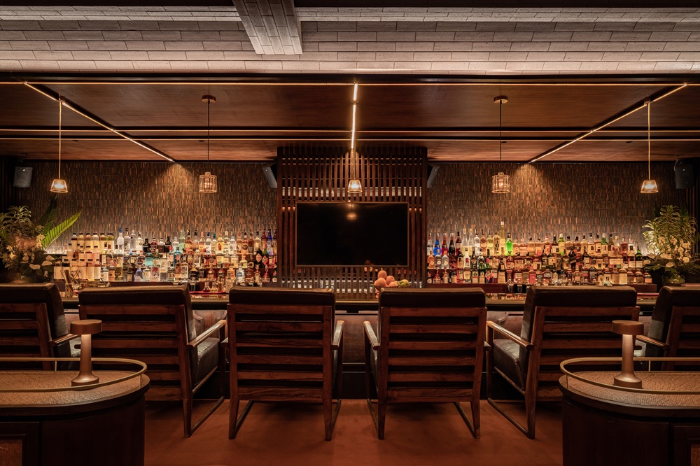 Bali's Best Initmate Bars - Segno (1)