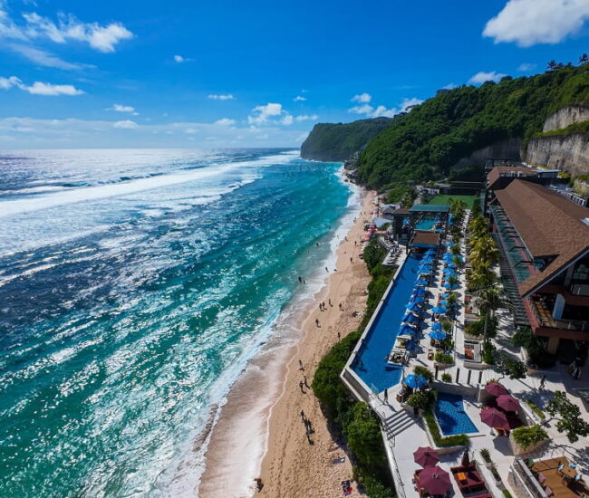 White Rock Beach Club 1