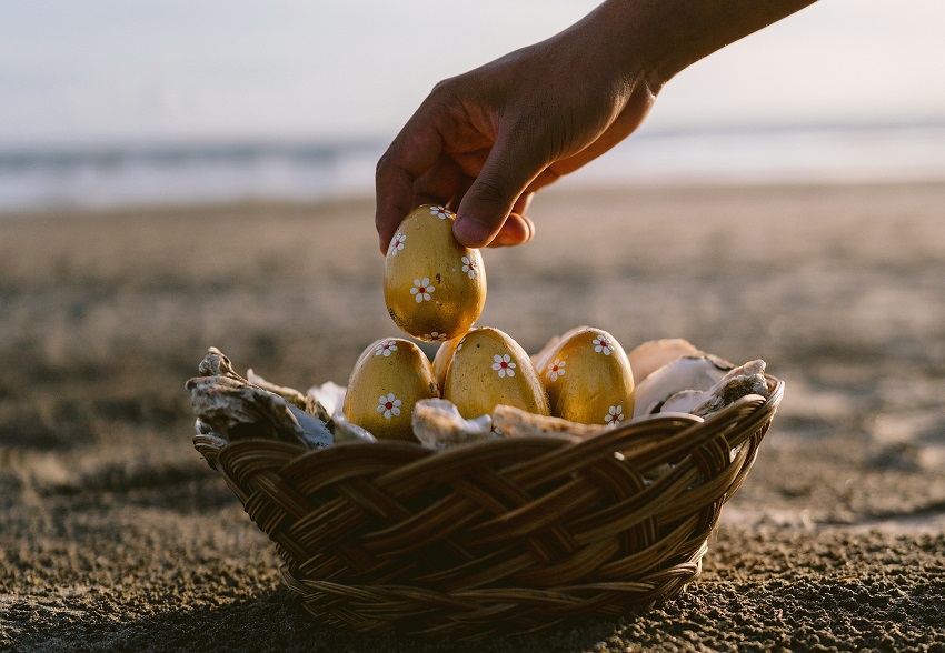 Easter in Bali - Alila Seminyak