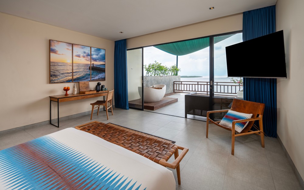 Adiwana Warnakali Resort PREMIER OCEAN SUITE