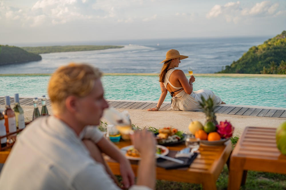 Amok Sunset Bar & Restaurant - SUNSET PICNIC