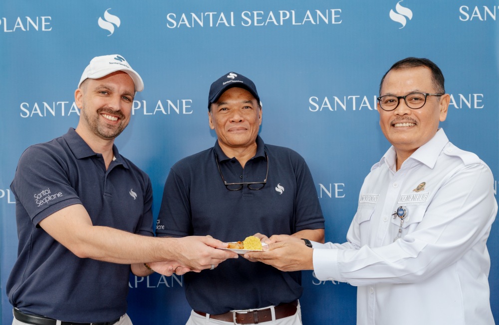 Seaplane - Santai Seaplane 2
