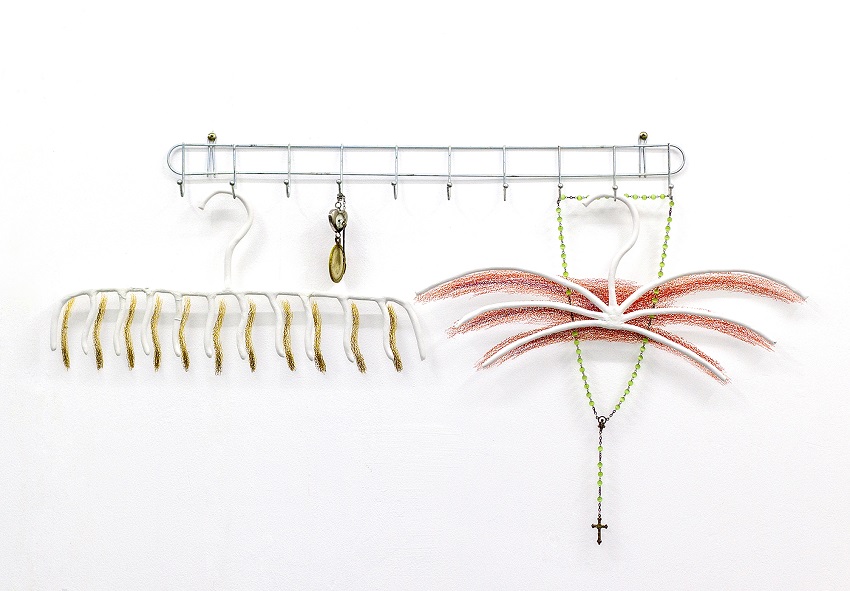 Clay and found objects installation by Oshi Naryose