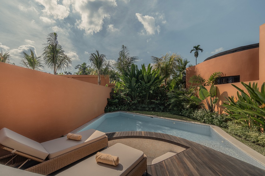 As the newest addition to the iNi ViE Hospitality portfolio, Ajowa Resort & Spa Seminyak affirms a philosophy of Return to Grounded Living