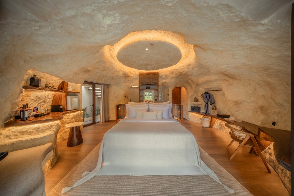 La Mewali Resort & Spa Canggu - One Bedroom Pool Villa With Lagoon Access iNi ViE New Resorts