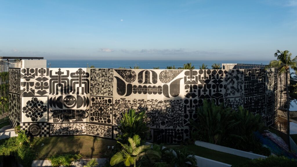 Evolving Landscapes mural by Rostarr at Potato Head Beach Club Bali (2026) by Tomasso Riva