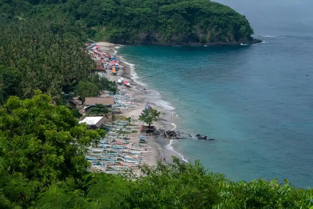 Discover Bali's Hidden Beaches & Surf Breaks