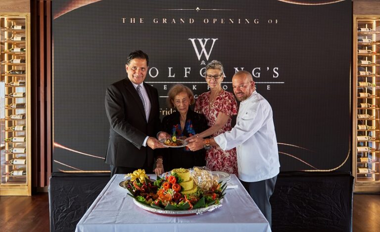 Wolfgang’s Steakhouse Brings Classic New York Dining to Petitenget