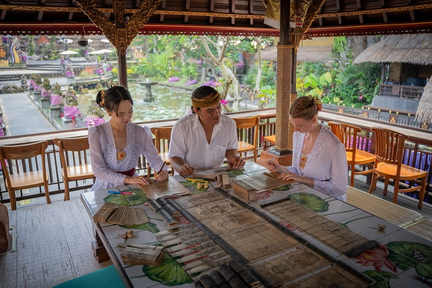 The Café Lotus’ Authentic Dining in a Balinese Temple