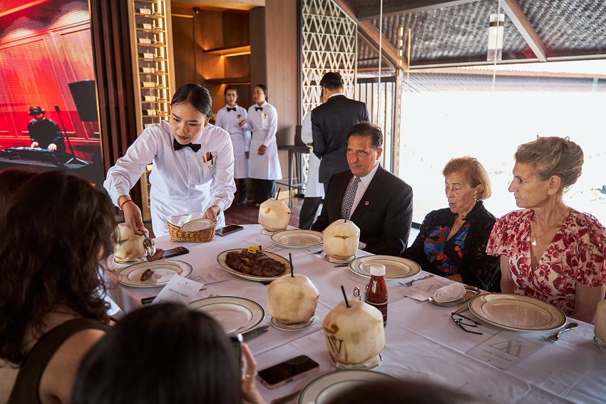 Wolfgang’s Steakhouse