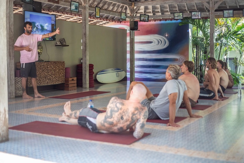 Padang Padang Surf Camp Coach