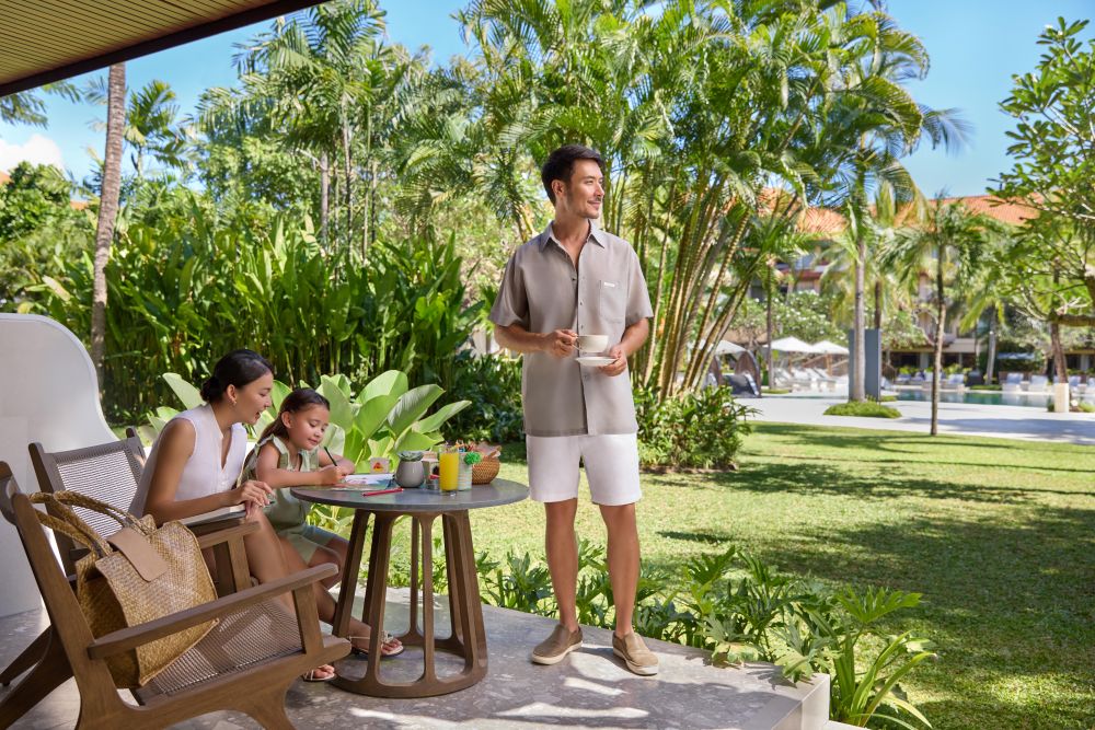 Westin Resort Nusa Dua Deluxe Pool Terrace Lifestyle 2